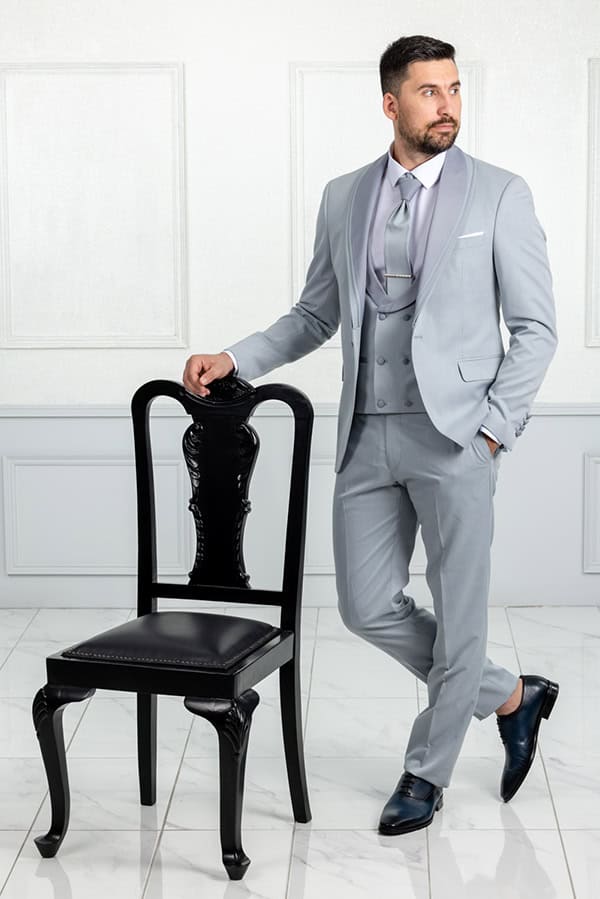 timeless-groom-attire-prince-stores_06x