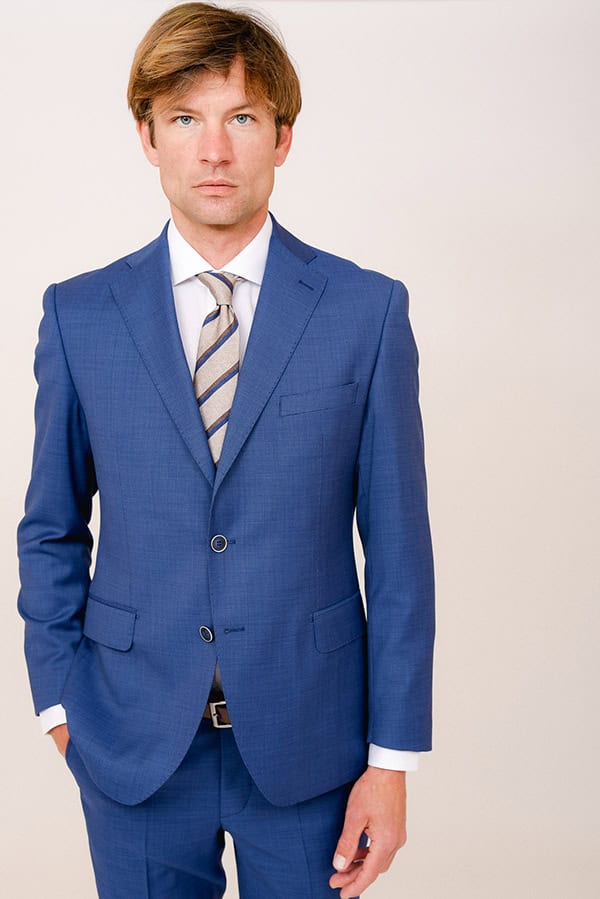 unique-groom-suits-portobellos_05