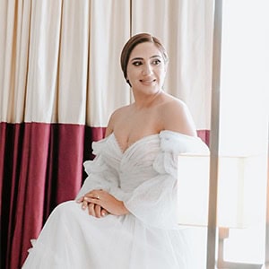 Όμορφος γάμος στην Πάφο με μπουκαμβίλια και ελιά | Χριστίνα & Χρίστος