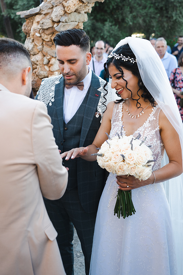 beautiful-summer-wedding-ktima-koumos_16