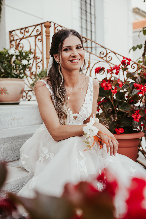 bohemian-summer-wedding-pelion-white-orange-pampas-grass_09