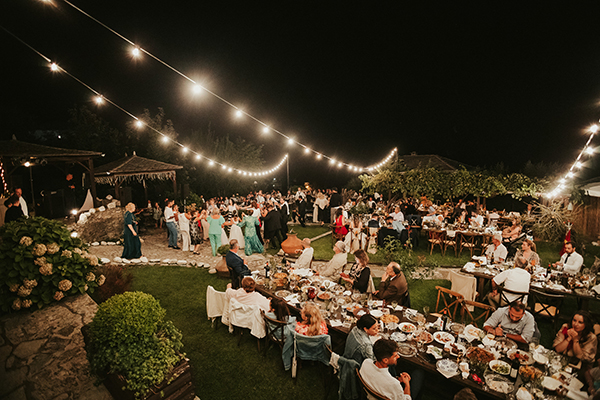 bohemian-summer-wedding-pelion-white-orange-pampas-grass_38