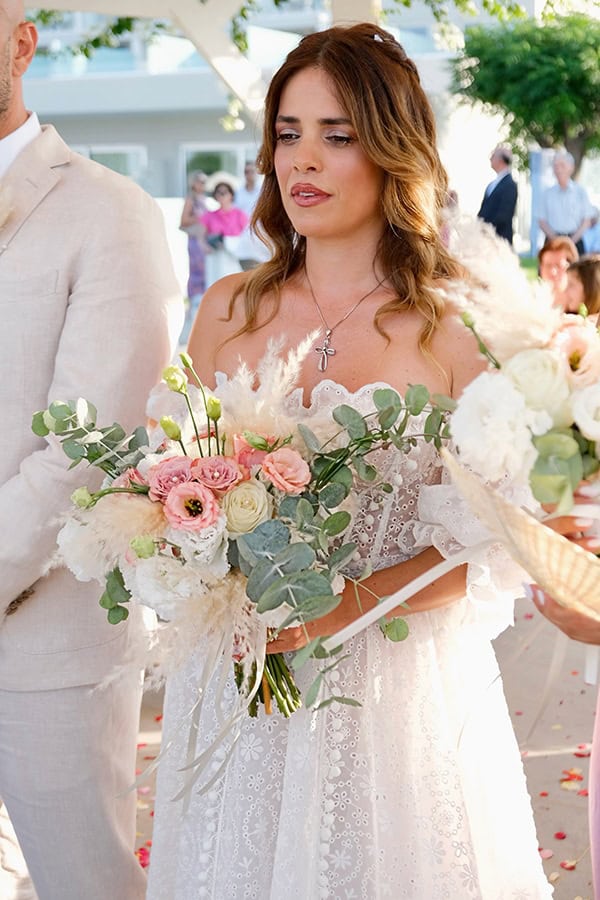 boho-romantic-summer-wedding-protaras-beautiful-flowers_05x