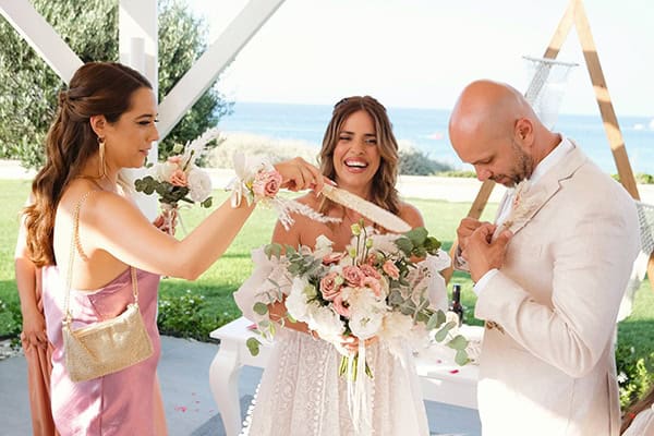 boho-romantic-summer-wedding-protaras-beautiful-flowers_07