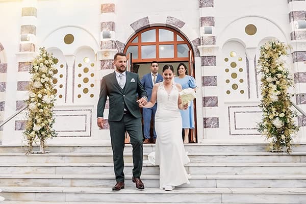 Chic καλοκαιρινός γάμος στη Δράμα με λευκές ορχιδέες | Μαρία & Μάριος