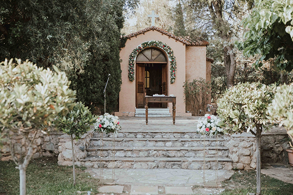 destination-wedding-athens-fuchsia-peach-roses_20