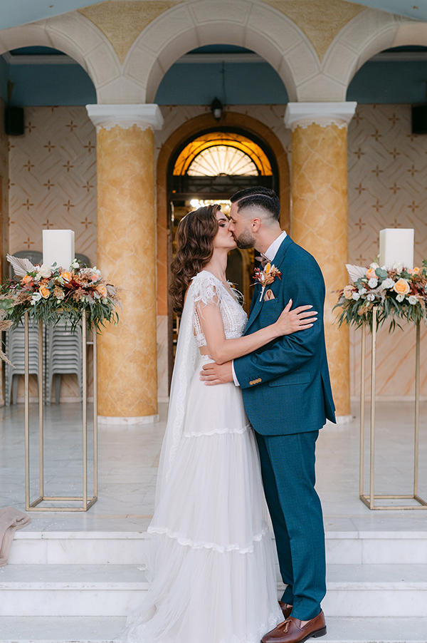 lovely-summer-wedding-patras-boho-details_30