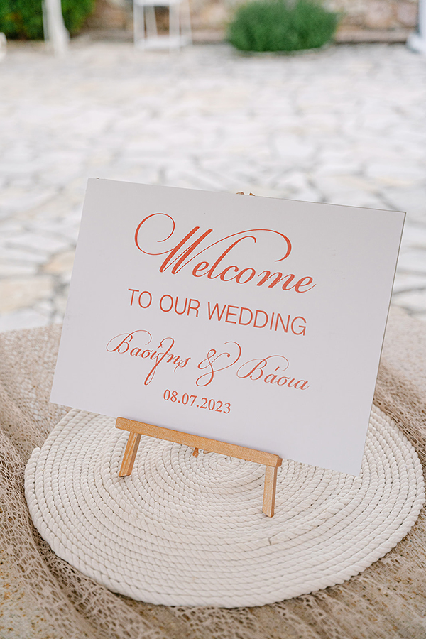 lovely-summer-wedding-patras-boho-details_30x