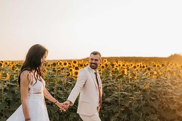 lovely-summer-wedding-thessaloniki-sunflowers_03z