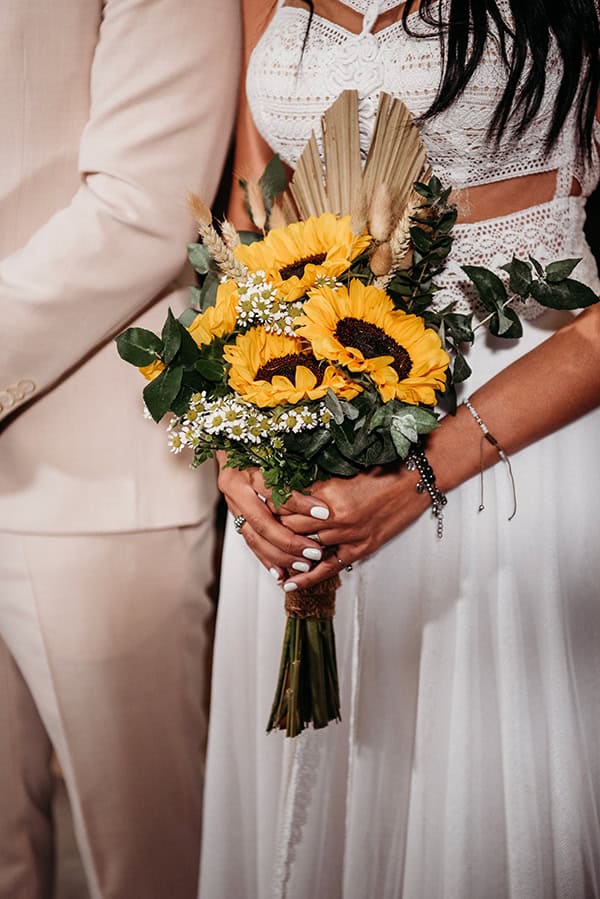 lovely-summer-wedding-thessaloniki-sunflowers_23
