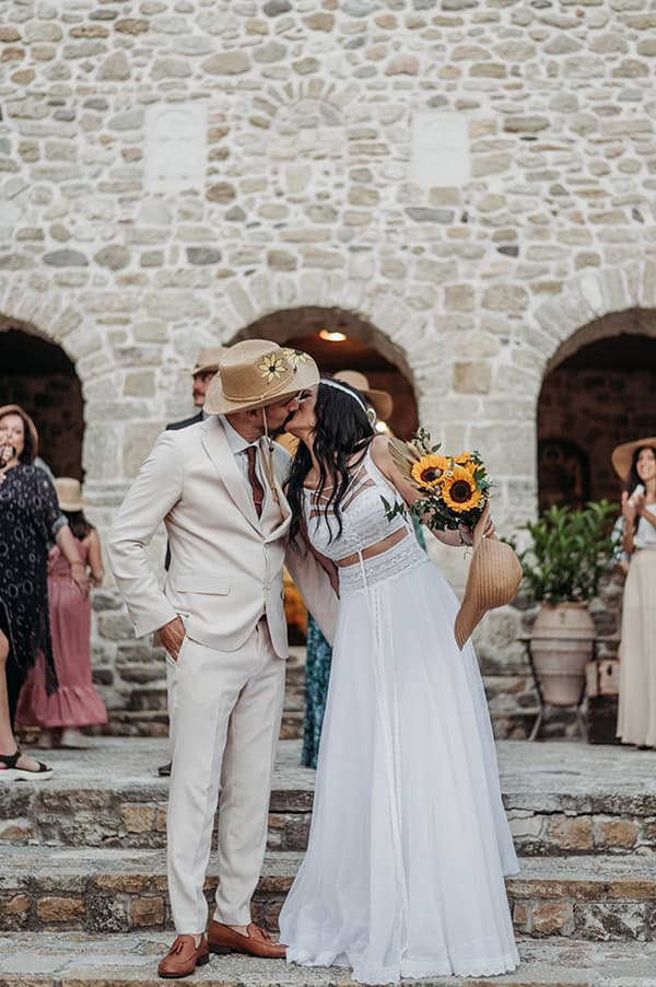 lovely-summer-wedding-thessaloniki-sunflowers_24