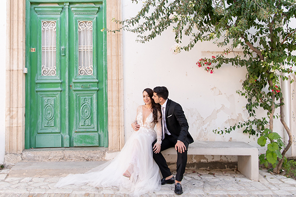 Ρομαντικός φθινοπωρινός γάμος στη Λεμεσό με baby pink τριαντάφυλλα | Σκεύη & Ραφαήλ