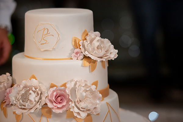 romantic-fall-wedding-limassol-baby-pink-roses_29