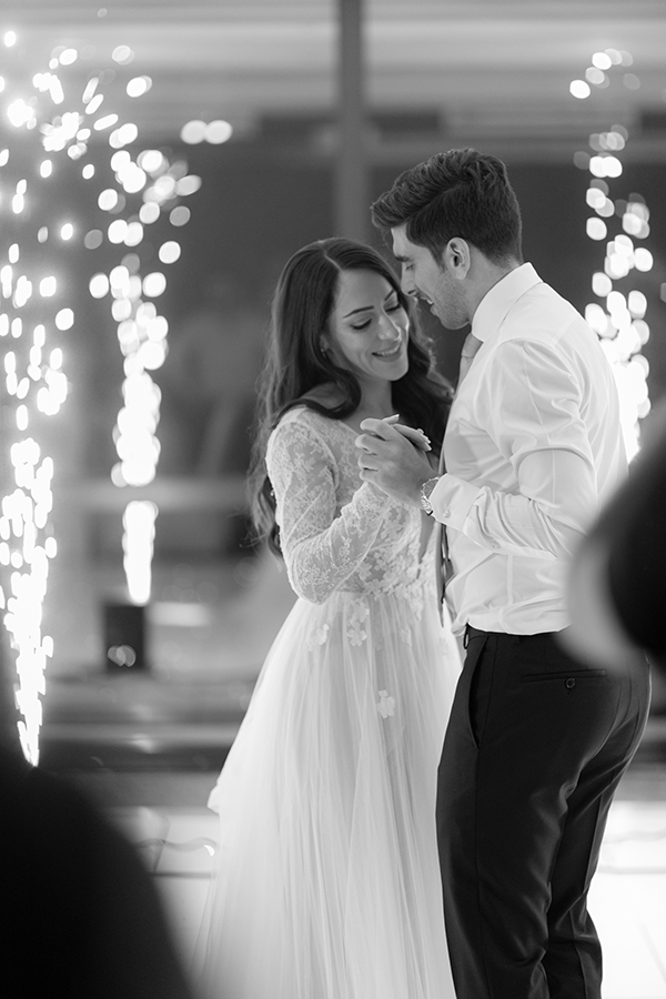 romantic-fall-wedding-limassol-baby-pink-roses_32