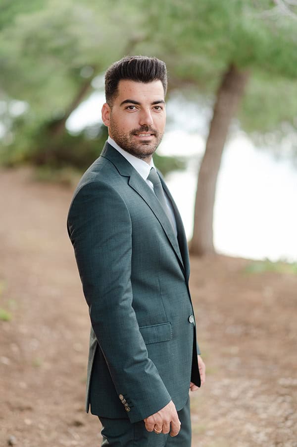 romantic-spring-wedding-nafpaktos-white-orange-roses_72z