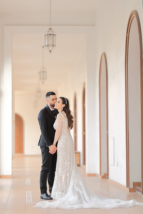 romantic-summer-wedding-nicosia-pink-roses_01x