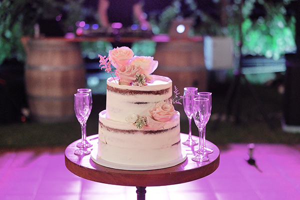 romantic-summer-wedding-nicosia-pink-roses_23