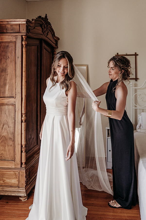 romantic-summer-wedding-skopelos-baby-breath_08