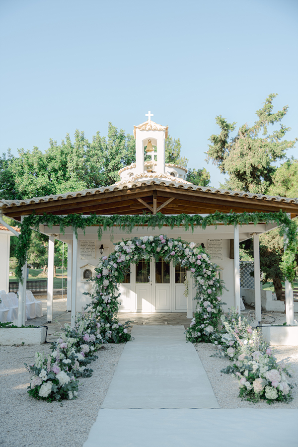 stunning-summer-wedding-golf-prive-magenta-hues_05x