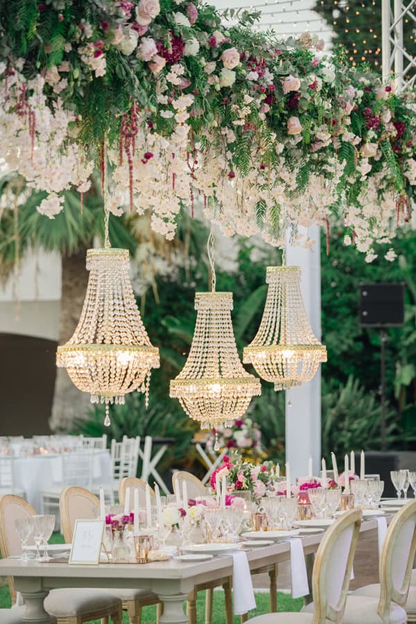 stunning-summer-wedding-golf-prive-magenta-hues_12