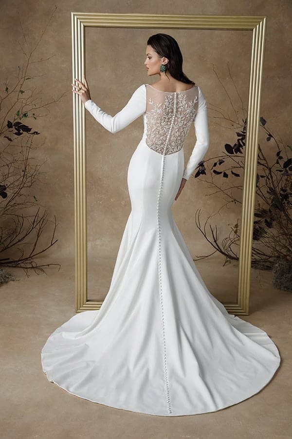 stunning-wedding-dresses-justin-alexander-time-to-fall-in-love_07