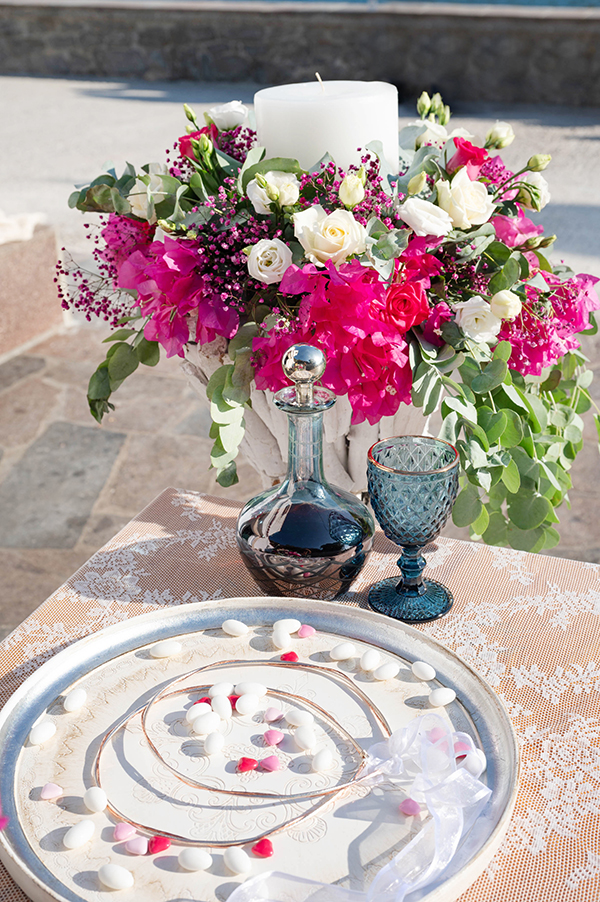 summer-wedding-poros-bougainvillea_33