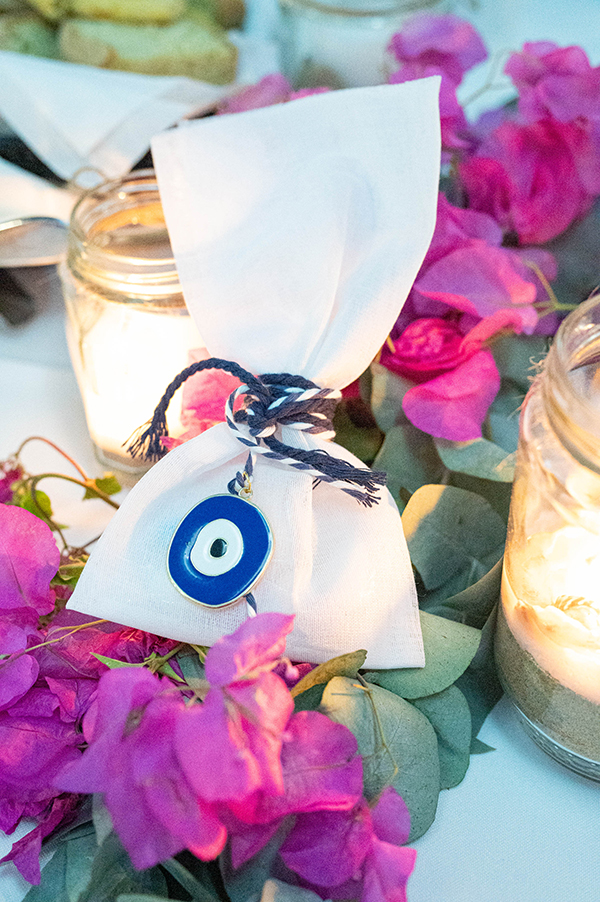 summer-wedding-poros-bougainvillea_38