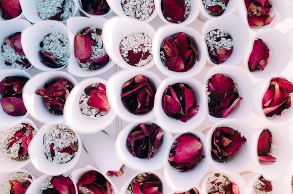 ultra-romantic-summer-wedding-kavala-white-roses_07