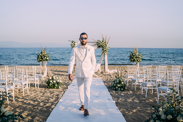 ultra-romantic-summer-wedding-kavala-white-roses_08