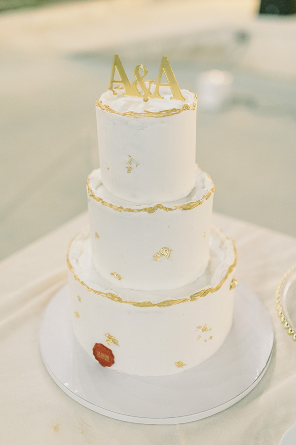 ultra-romantic-summer-wedding-nicosia-light-blue-hydrangeas_45