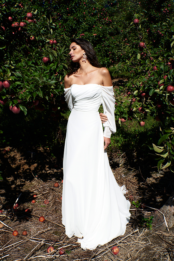 unique-wedding-dresses-sincerity-bridal-collection-justin-alexander_04