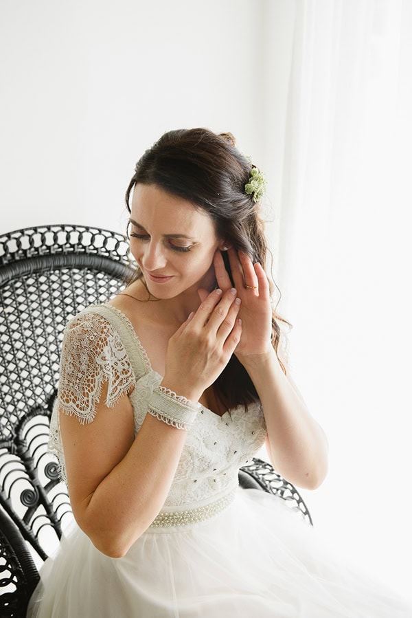 allwhite-wedding-evia-romantic-details_08