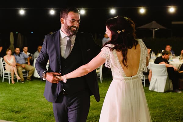 allwhite-wedding-evia-romantic-details_22