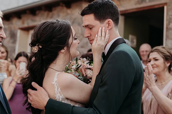 beautiful-fall-wedding-serres-peach-roses_13