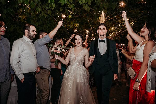 beautiful-fall-wedding-serres-peach-roses_20