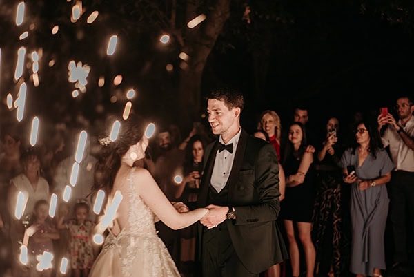 beautiful-fall-wedding-serres-peach-roses_22