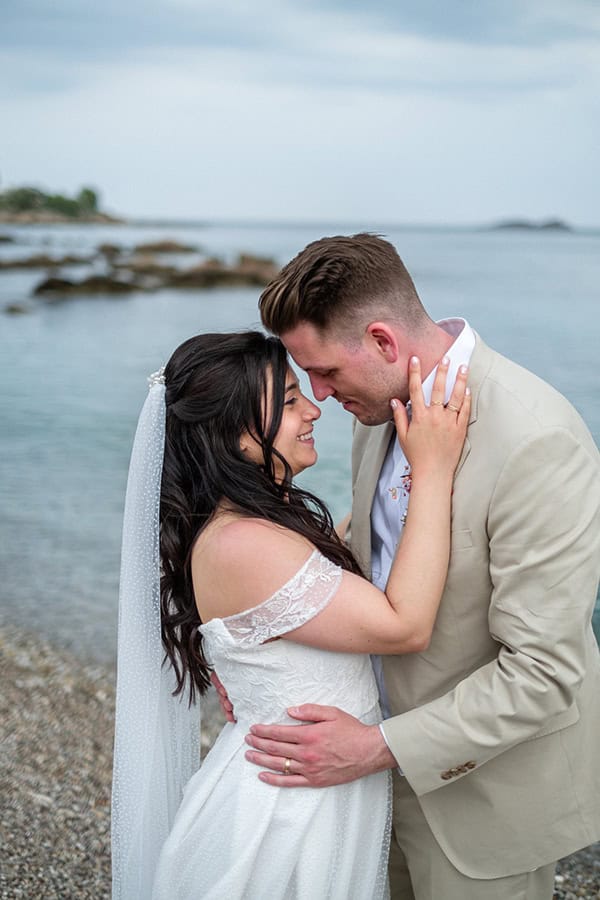 beautiful-spring-wedding-fucshia-peonies_05
