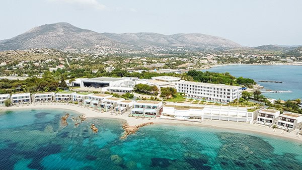beautiful-spring-wedding-fucshia-peonies_08x
