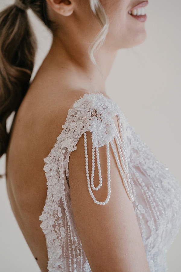 beautiful-summer-wedding-baby-breath-larissa_04x