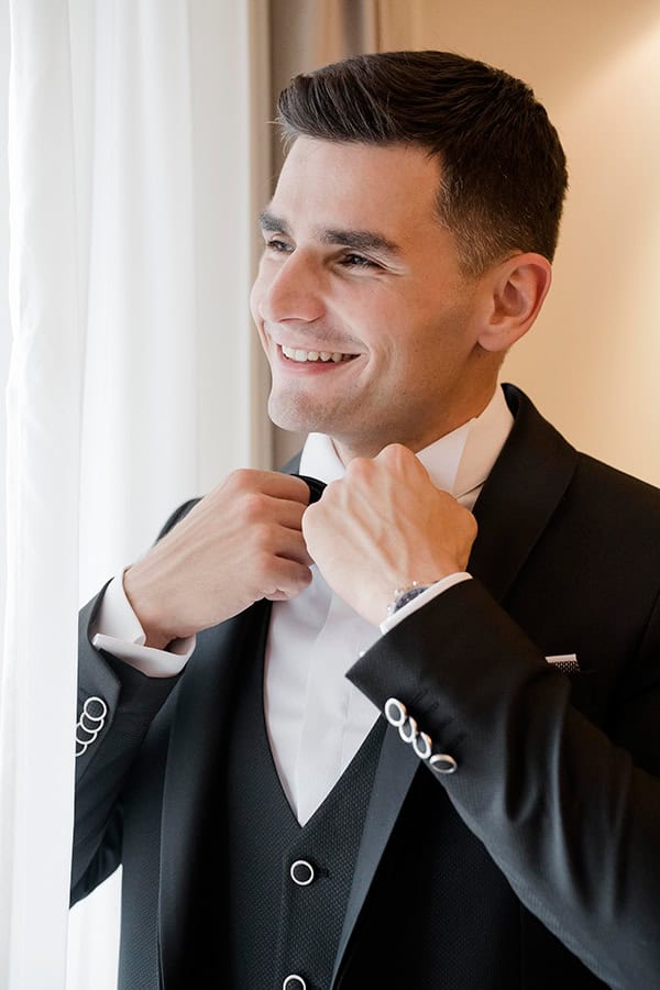 beautiful-summer-wedding-baby-breath-larissa_10