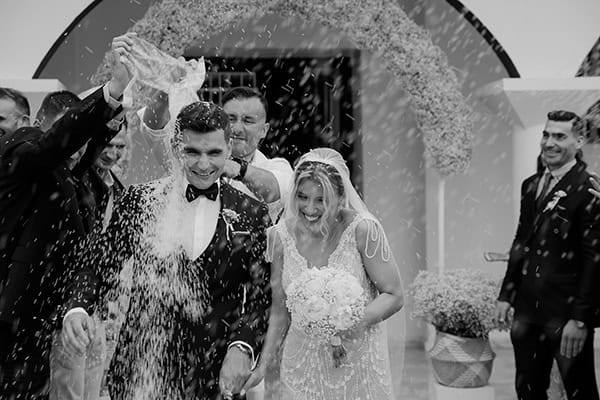 beautiful-summer-wedding-baby-breath-larissa_19