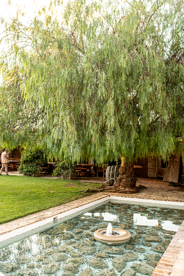 beautiful-wedding-museio-oinou-dusty-pink-roses_22x