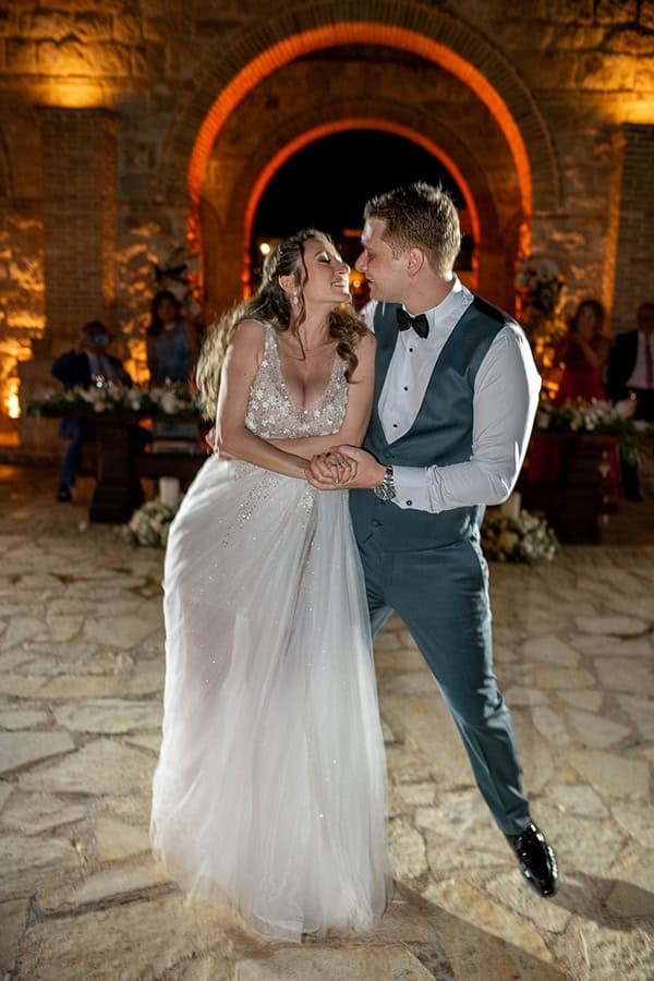 beautiful-wedding-museio-oinou-dusty-pink-roses_27