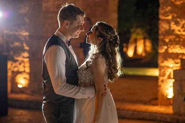 beautiful-wedding-museio-oinou-dusty-pink-roses_29