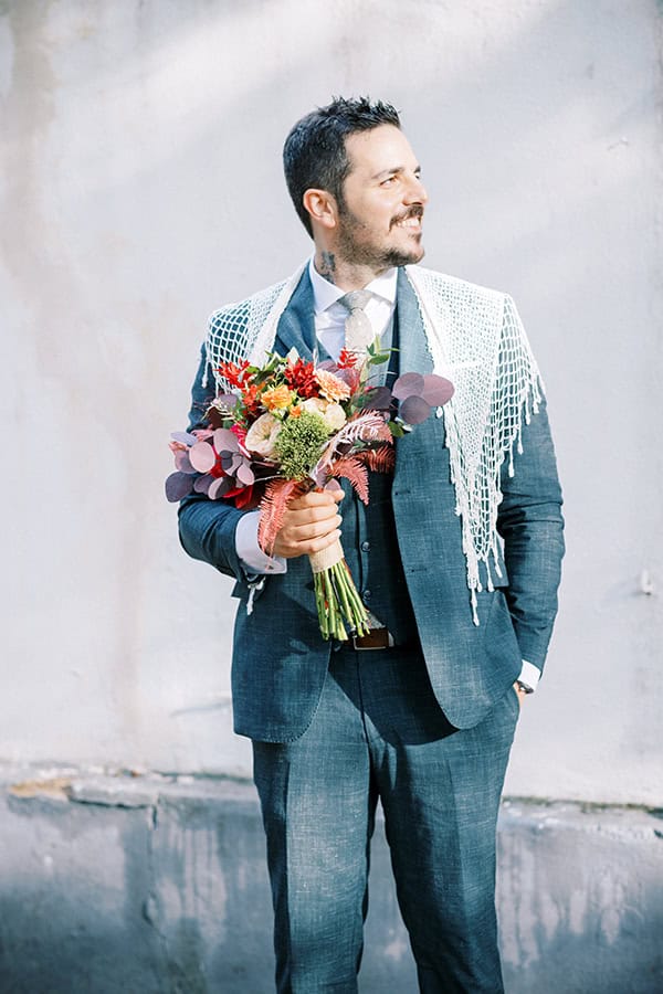 boem-summer-wedding-orange-pampas-grass_16