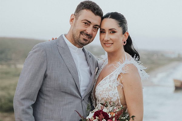 Cheerful καλοκαιρινός γάμος στο Γύθειο με θέμα το πορτοκάλι | Έλενα & Χρήστος