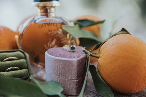 cheerful-summer-wedding-gytheio-orange-theme_07