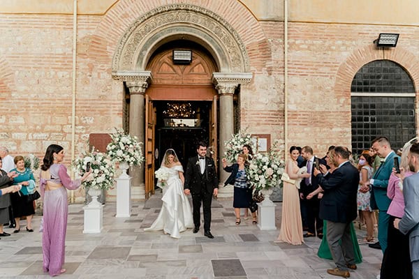 chic-summer-wedding-thessaloniki-light-pink-hudrangeas_06