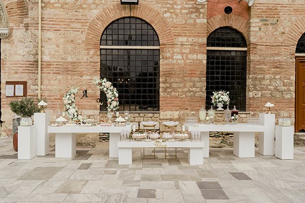 chic-summer-wedding-thessaloniki-light-pink-hudrangeas_09z