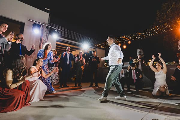 gorgeous-spring-wedding-baptism-white-roses_24